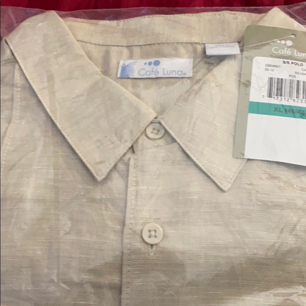 NWT Men’s Polo  cream XL
